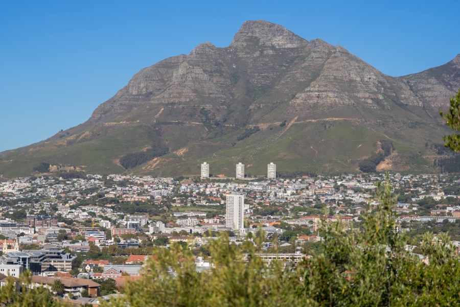 4 Bedroom Property for Sale in Tamboerskloof Western Cape